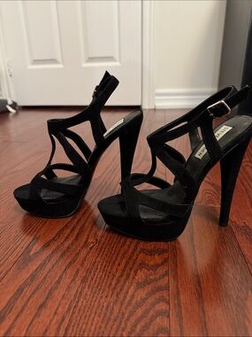 Steve Madden Black Suede Strappy High Platform Heels